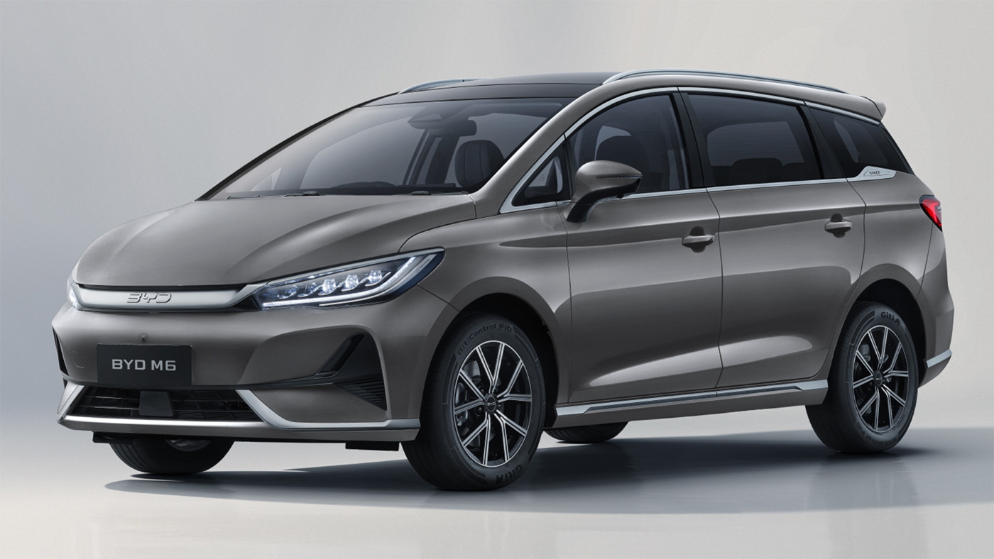BYD M6